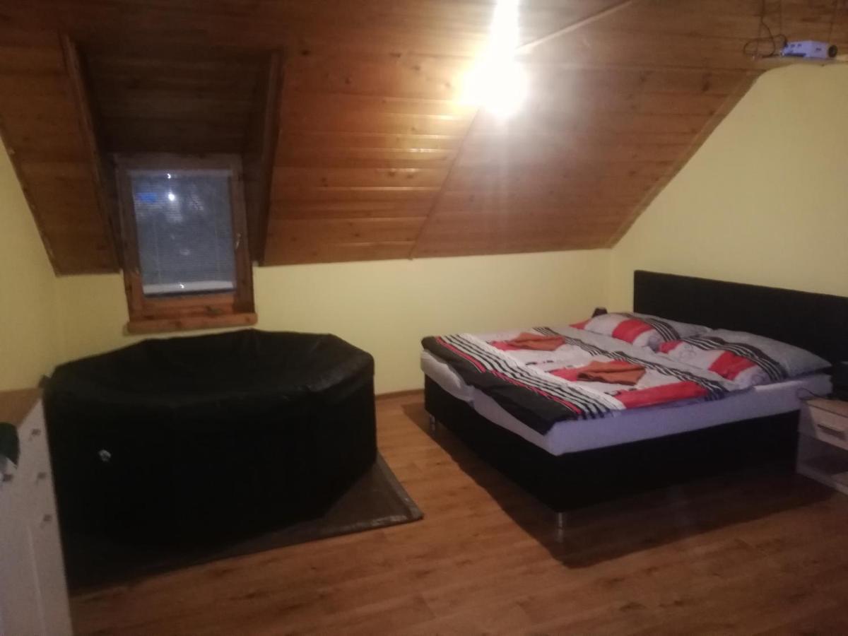 Ferienwohnung Privat Femamki Licartovce Exterior foto