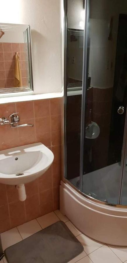 Ferienwohnung Privat Femamki Licartovce Exterior foto